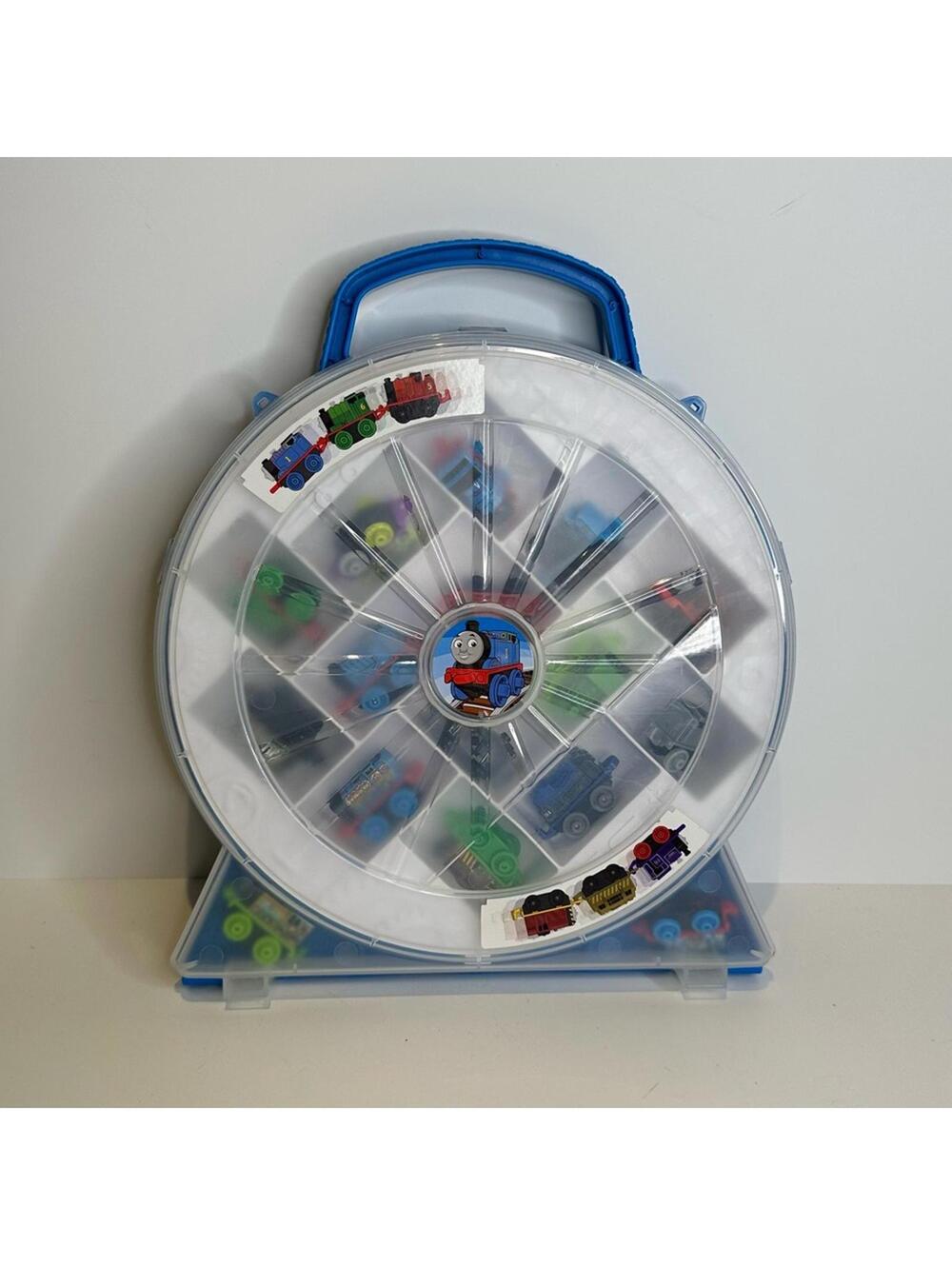 Thomas & Friends Train Set with Blue and White Case 16 Trains